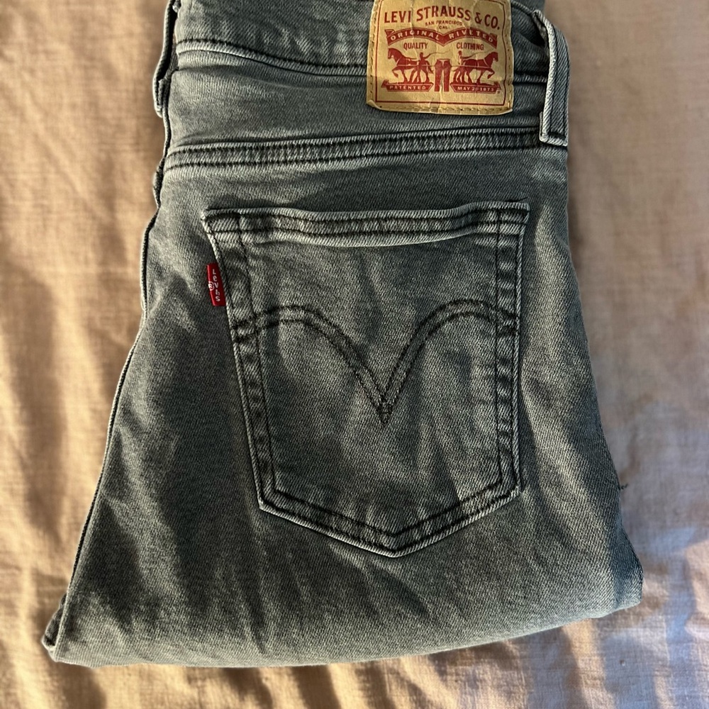 Levi's Gray Straight Jeans Classic Style